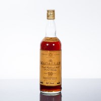 Lot 1262 - THE MACALLAN 10 YEAR OLD SHERRY WOOD Single...