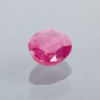 Lot 1638A - UNMOUNTED OVAL CUT RUBY approximately 7.15...