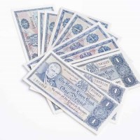 Lot 1534 - COLLECTION OF BRITISH LINEN BANK £1 BANKNOTES...