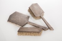 Lot 280 - SILVER ART DECO STYLE VANITY SET maker Walker...