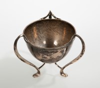 Lot 328 - EDWARDIAN SILVER TYG CUP maker Goldsmiths &...