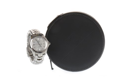 Lot 805 - LADY'S TAG HEUER LINK STAINLESS STEEL QUARTZ...