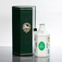 Lot 584 - LISBON LIONS 25TH ANNIVERARY DECANTER 25 Year...
