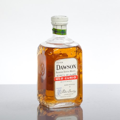 Lot 788 - PETER DAWSON OLD CURIO Blended Scotch whisky....