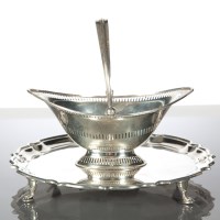 Lot 96 - EARLY 20TH CENTURY CIRCULAR SILVER TRAY of...