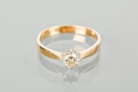 Lot 1208 - DIAMOND SOLITAIRE RING set with a brilliant...