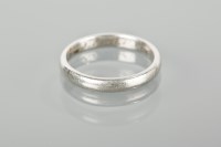 Lot 1394 - PLATINUM WEDDING BAND