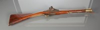 Lot 327 - 18TH CENTURY FLINTLOCK COACHING MUSKET the...