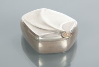 Lot 491 - RUSSIAN ART NOUVEAU FABERGE SILVER PILL BOX...