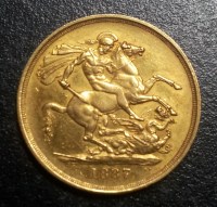 Lot 1022 - GOLD £2 COIN DATED 1887