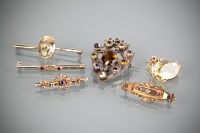 Lot 1232 - GROUP OF VICTORIAN AND TWENTIETH CENTURY...