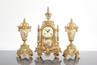 Lot 371 - EARLY 20TH CENTURY FRENCH BRASS MANTEL CLOCK...