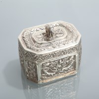 Lot 147 - INDIAN SILVER BOX of octagonal form and with...