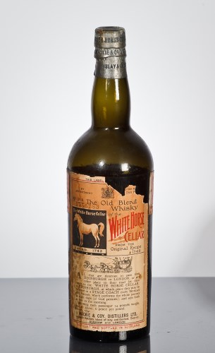 Lot 774 - WHITE HORSE CELLAR Blended Scotch whisky....