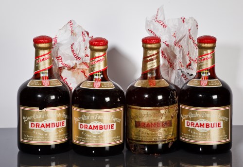 Lot 782 - DRAMBUIE PRINCE CHARLES EDWARDS LIQUEUR (6)...