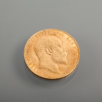 Lot 1010 - SOVEREIGN DATED 1906
