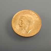 Lot 1042 - SOVEREIGN DATED 1912