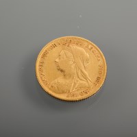 Lot 1043 - HALF SOVEREIGN DATED 1899