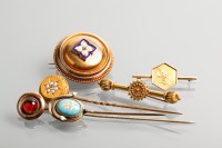 Lot 1110 - LOT OF VARIOUS VICTORIAN JEWELLERY comprising...