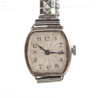 Lot 1069 - LADY'S ART DECO ROLEX PRIMA WRIST WATCH the...