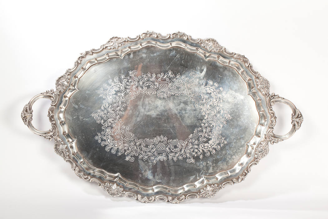 Lot 70 CONTINENTAL SILVER 925 STANDARD OVAL