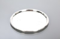 Lot 85 - DANISH SILVER CIRCULAR PIN TRAY BY GEORG...