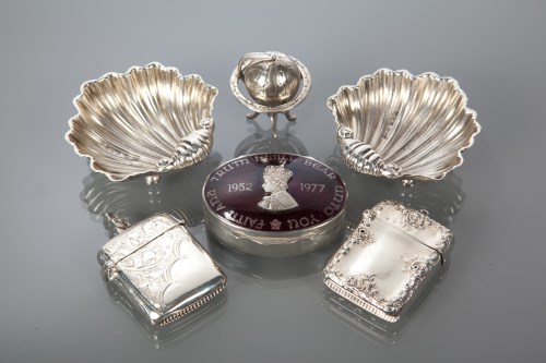 Lot 105 - SILVER AND GUILLOCHE ENAMEL OVAL PILL BOX made...