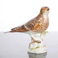 Lot 157 - 19TH CENTURY MEISSEN PORCELAIN FIGURE OF SONG...