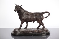 Lot 293 - AFTER BAYRE bronze of a bull, on an oval...