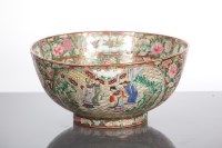 Lot 295 - MODERN CHINESE FAMILLE ROSE PORCELAIN BOWL...