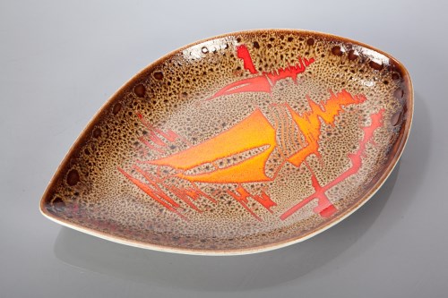 Lot 300 - 1970S POOLE POTTERY AEGEAN PATTERN DISH of...
