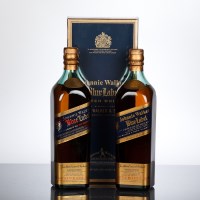 Lot 678 - JOHNNIE WALKER BLUE LABEL Blended Scotch...