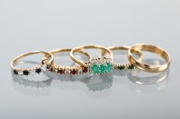 Lot 1249 - GROUP OF FIVE GEM SET RINGS comprising of an...
