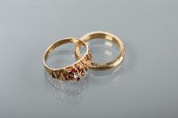 Lot 1309 - NINE CARAT GOLD WEDDING BAND early twentieth...