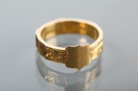 Lot 1349 - VICTORIAN HAIR SET MOURNING RING the band with...