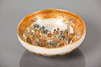 Lot 135 - JAPANESE SATSUMA DISH of circular form and...