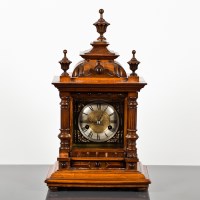 Lot 272 - LATE 19TH CENTURY GERMAN WALNUT MANTEL CLOCK...