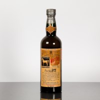 Lot 674 - WHITE HORSE CELLAR Blended Scotch whisky....
