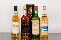 Lot 747 - MACDUFF 1992 THE GOLDEN CASK Single Speyside...