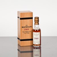 Lot 855 - MACALLAN 1969 FINE & RARE MINIATURE Limited...