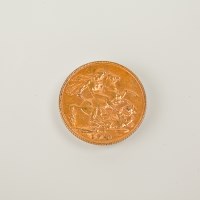 Lot 1012 - SOVEREIGN DATED 1910