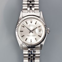 Lot 1030A - GENTLEMAN'S STAINLESS STEEL ROLEX DATE JUST...