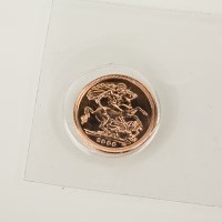 Lot 1067 - HALF SOVEREIGN DATED 2000