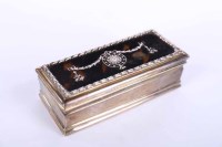 Lot 289 - EARLY GEORGE V SILVER AND TORTOISESHELL RING...