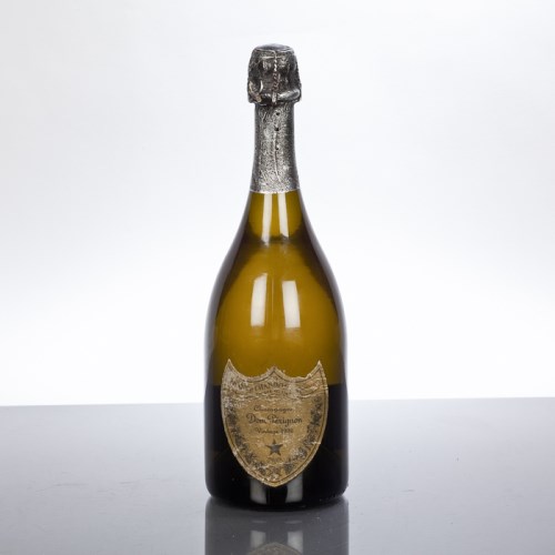 Lot 562 - DOM PERIGNON VINTAGE 1996 750ml, 12.5% volume.