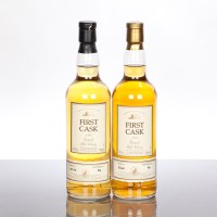 Lot 699 - MACDUFF 1972 FIRST CASK Single Highland Malt...