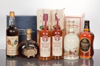 Lot 868 - WHYTE & MACKAY ROYAL WEDDING DECANTER Blended...