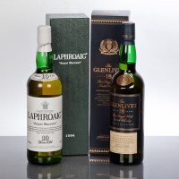 Lot 957 - LAPHROAIG ROYAL WARRANT Single Islay Malt...