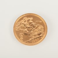 Lot 1005 - SOVEREIGN DATED 1980