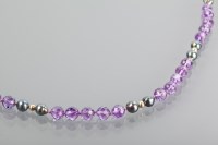 Lot 1130 - AMETHYST AND PEARL NECKLACE the faceted...